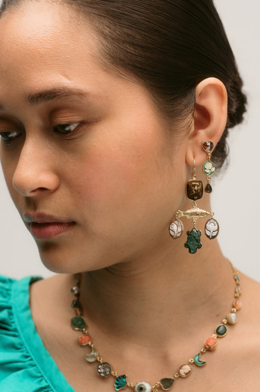 Three Charm Moving Drop Green Cameo Earrings