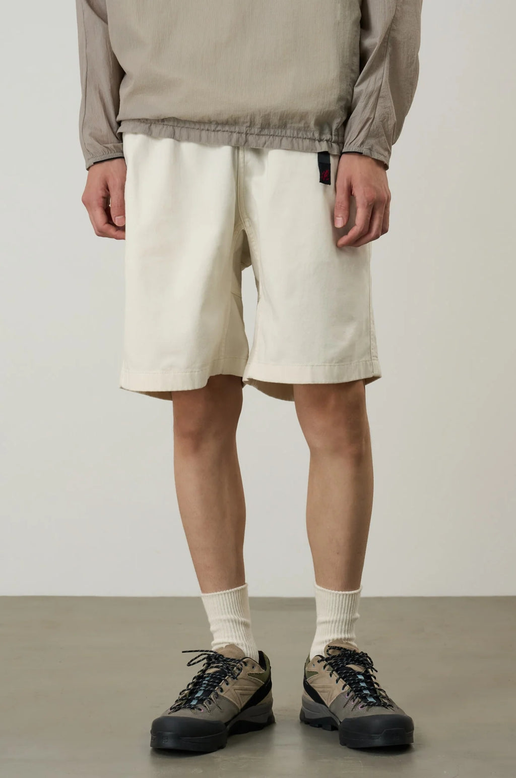 G-Short Greige