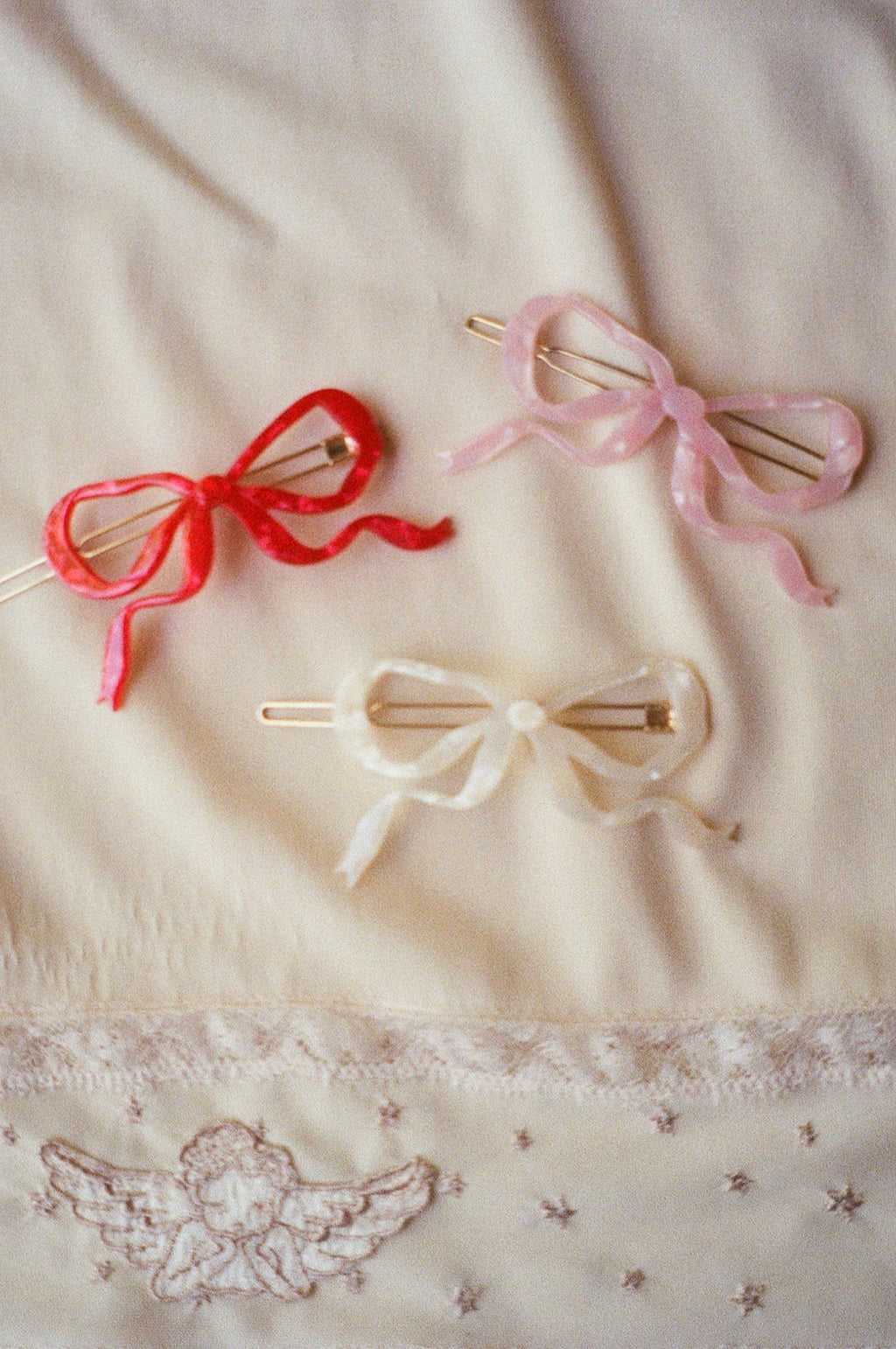 Ribbon Bow Clip Pink