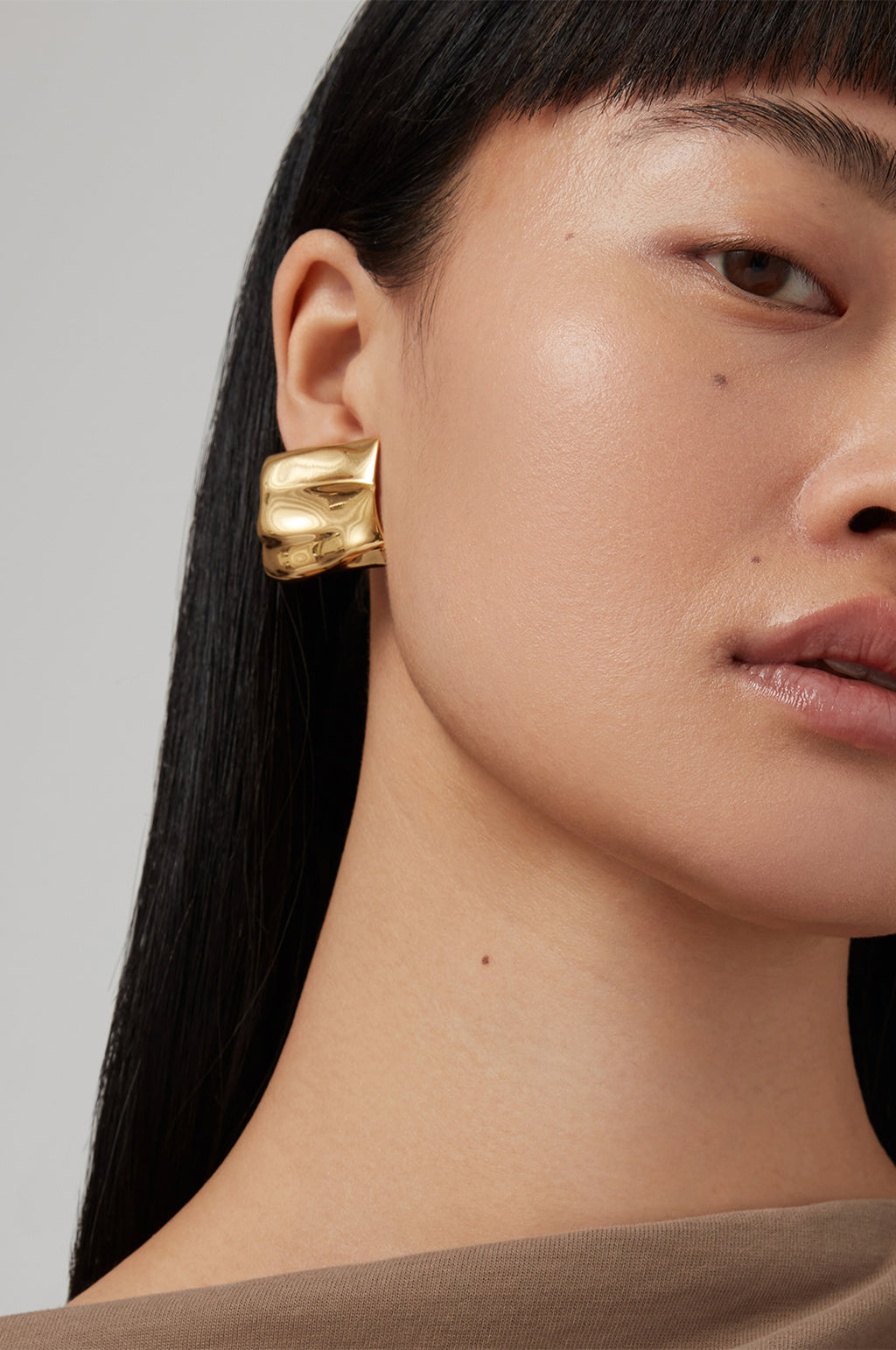 Sundra Gold Earrings