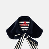Les Vacances d'Irina Velvet Collar Navy.