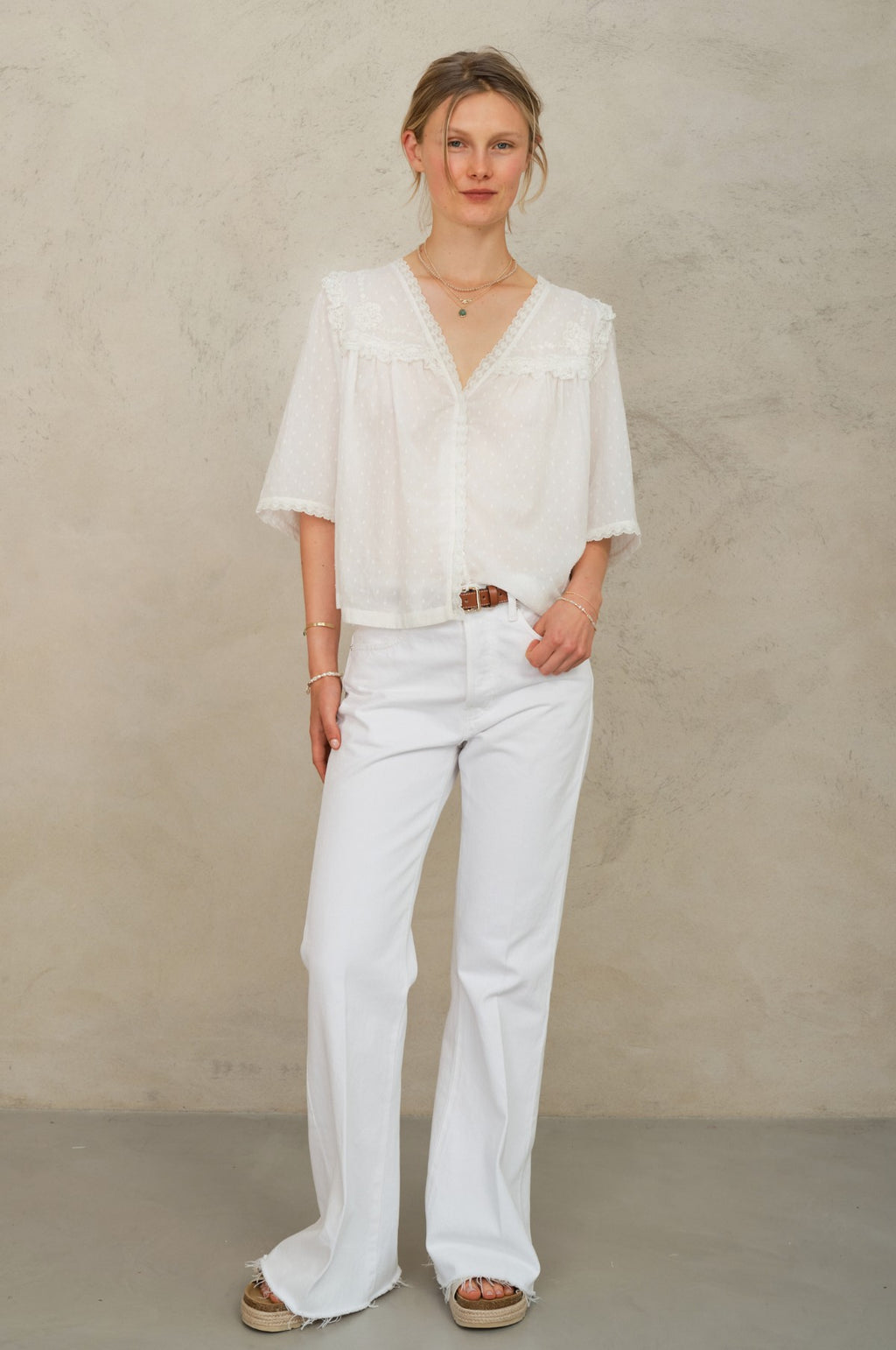 Brea Frill Emb Top Ivory