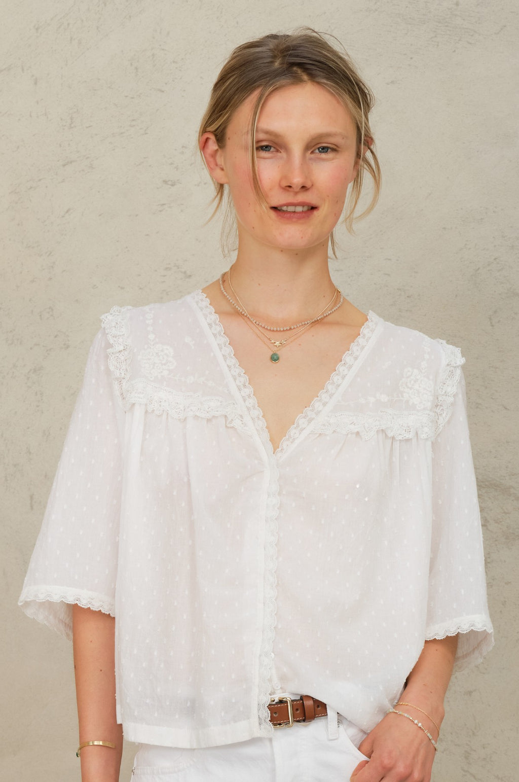 Brea Frill Emb Top Ivory