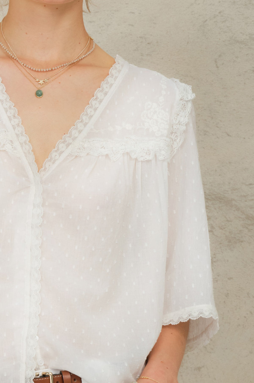 Brea Frill Emb Top Ivory