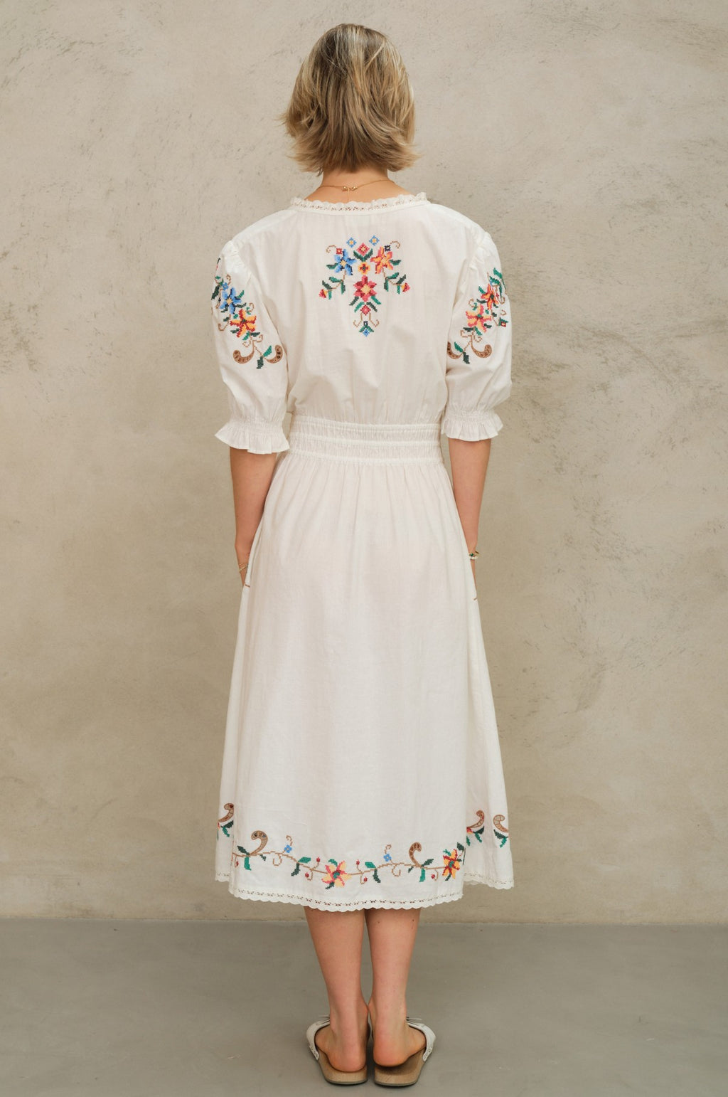 Gracie Emb Midi Dress Multi