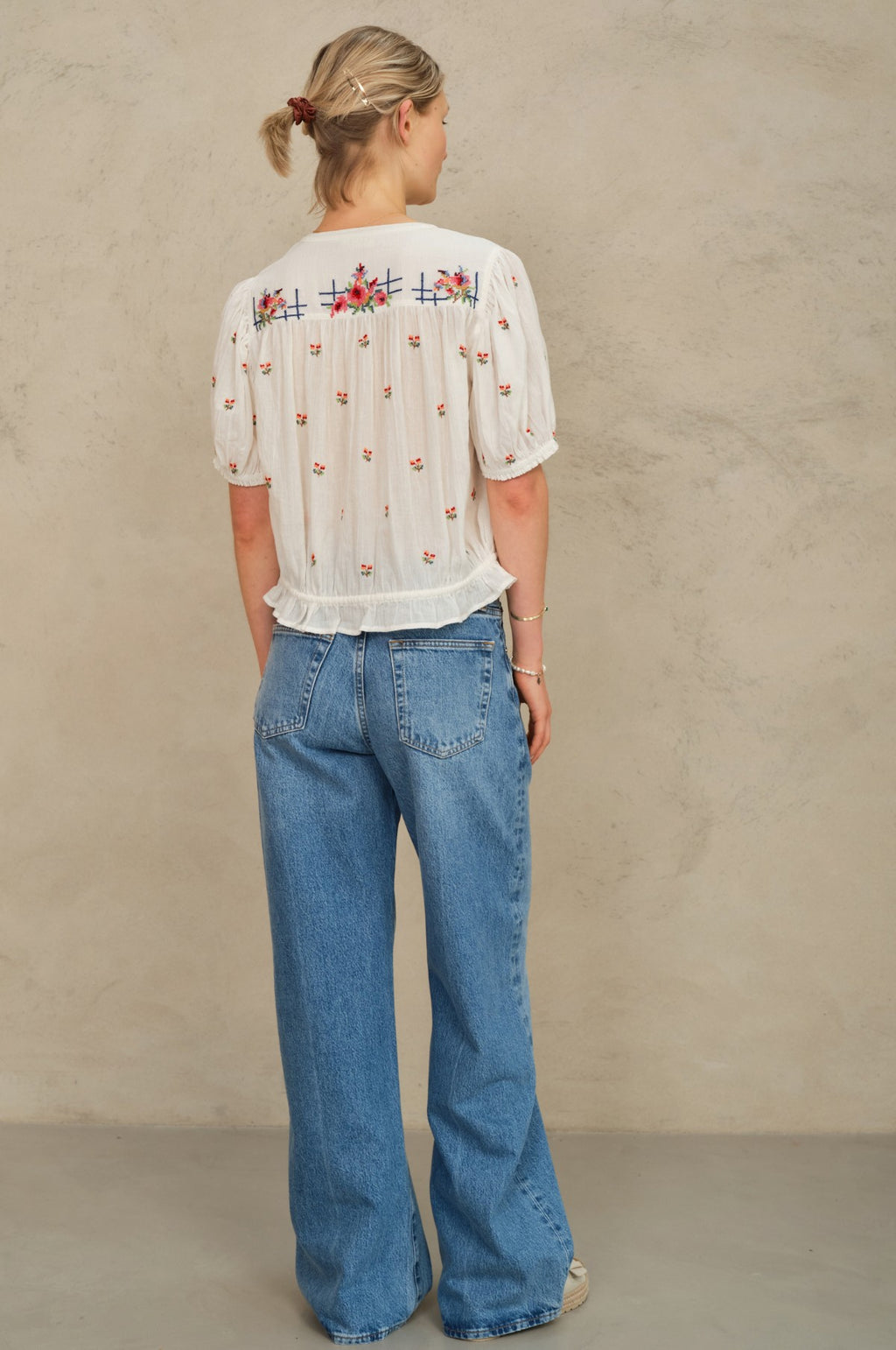 Harlie Emb S/S Top Ecru/Multi