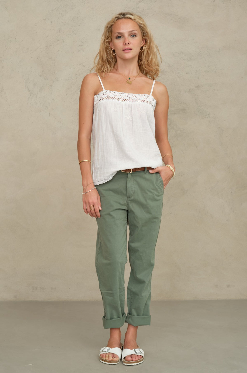 Veri Emb Cami White
