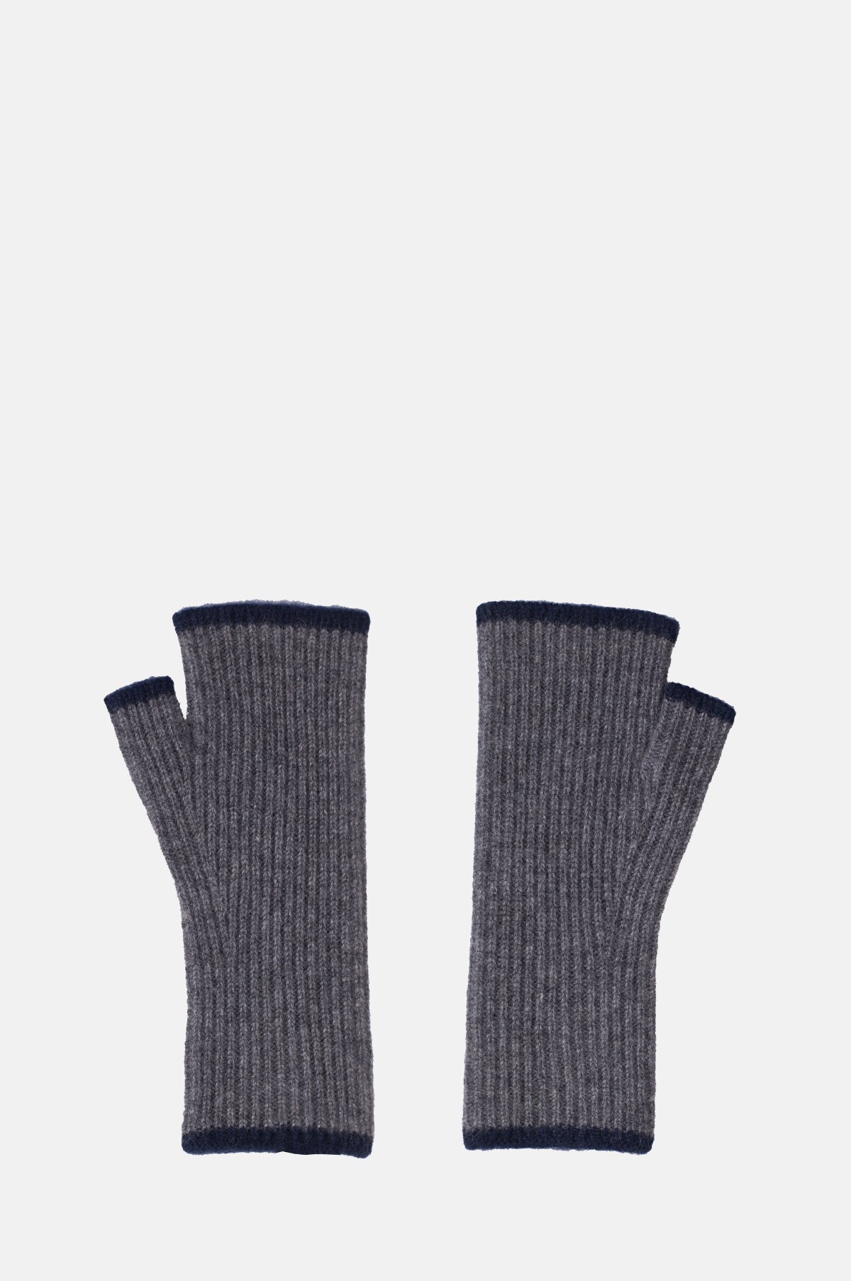 Oats and Rice Dorothy Fingerless Gloves Grey.