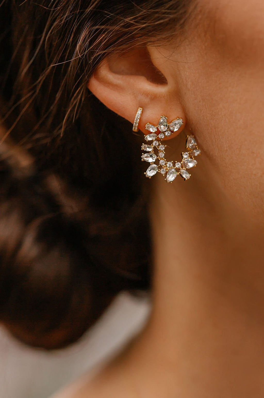 Lupe Crescent Stud Earrings