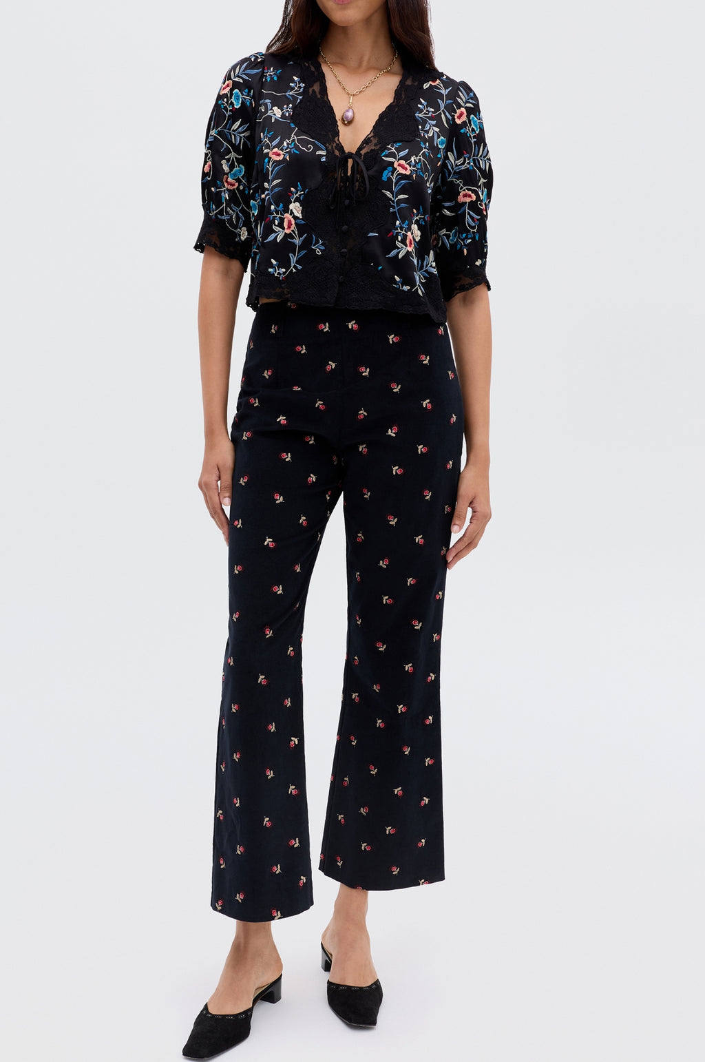 Ursula Top Botanical Embroidery Black
