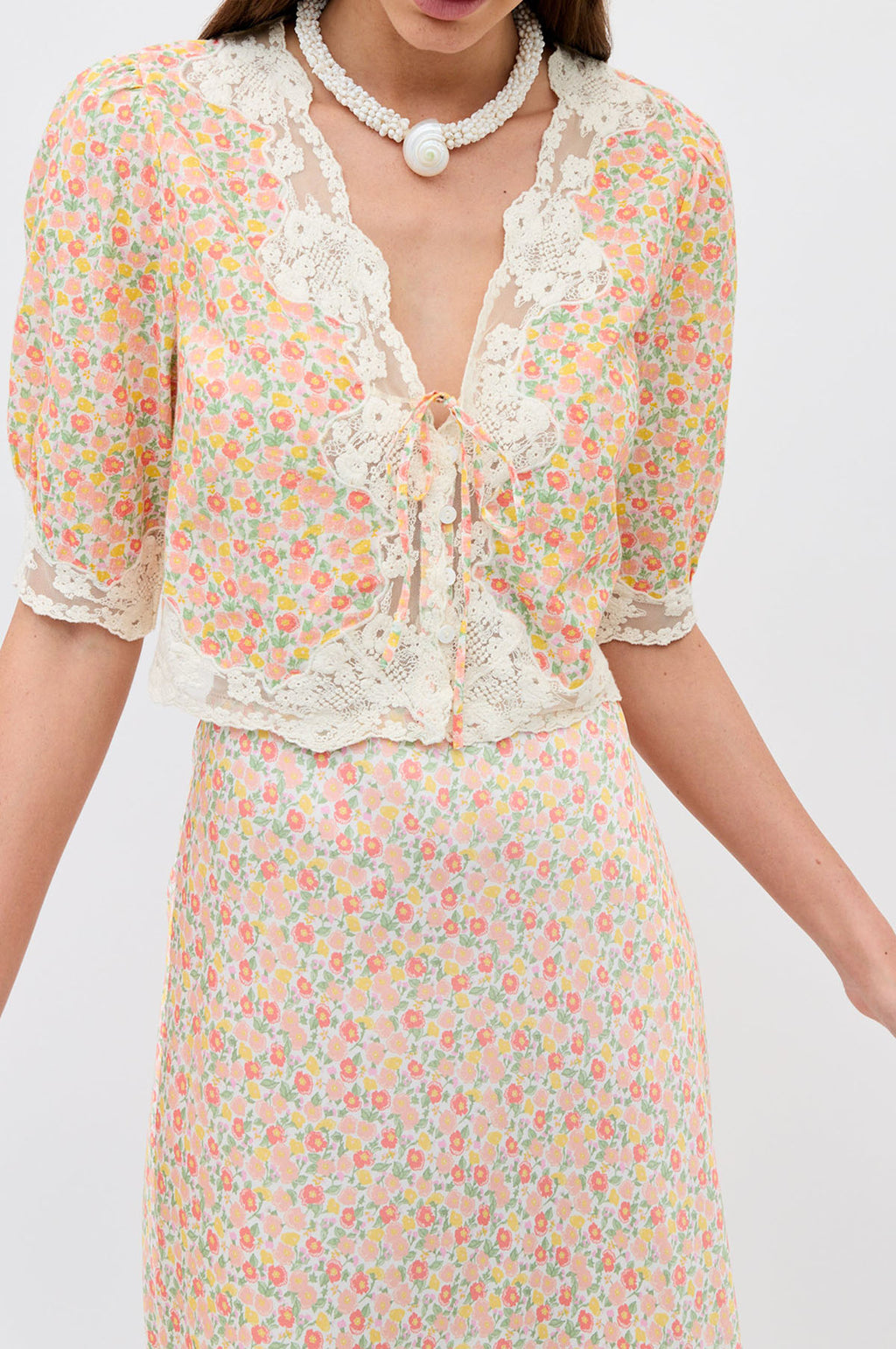 Ursula Top Katie Floral Cream