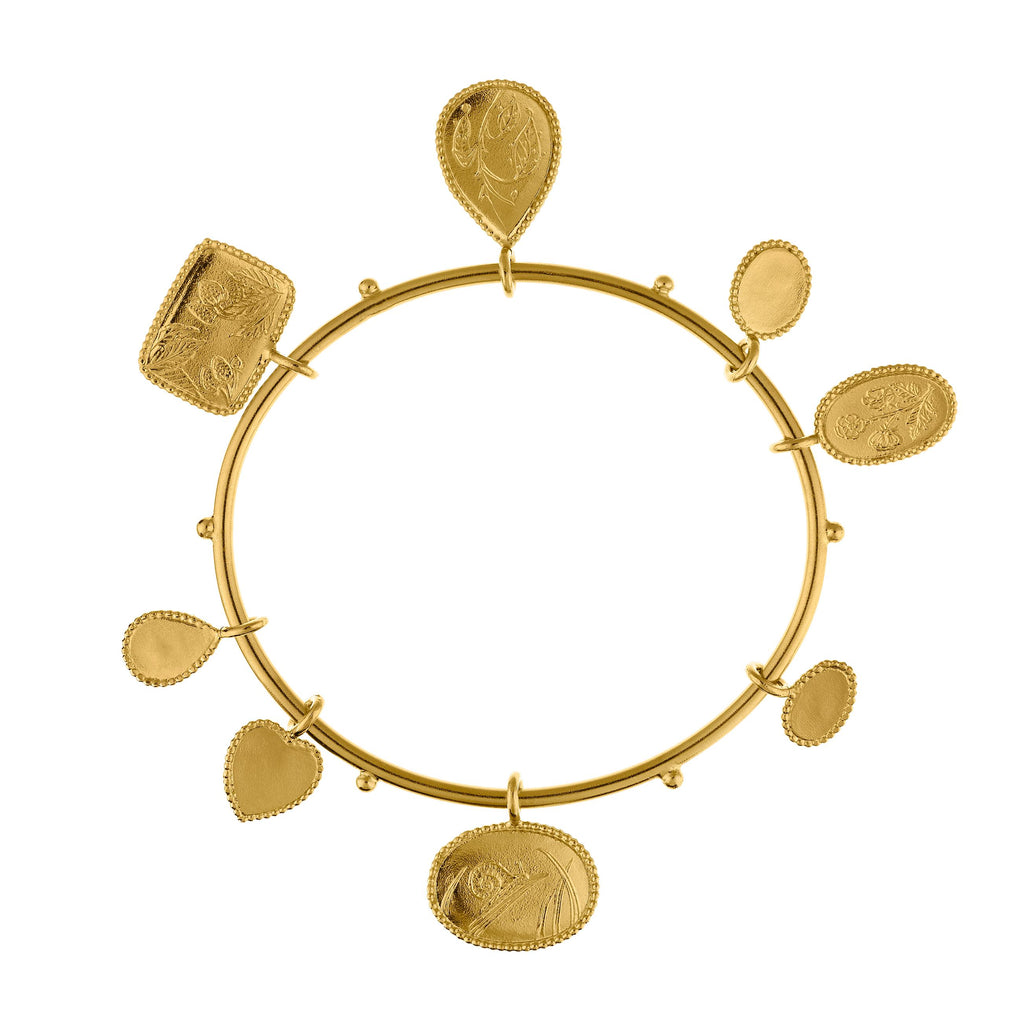 A.M. Sensory Devotion Large Charm Bangle Gold