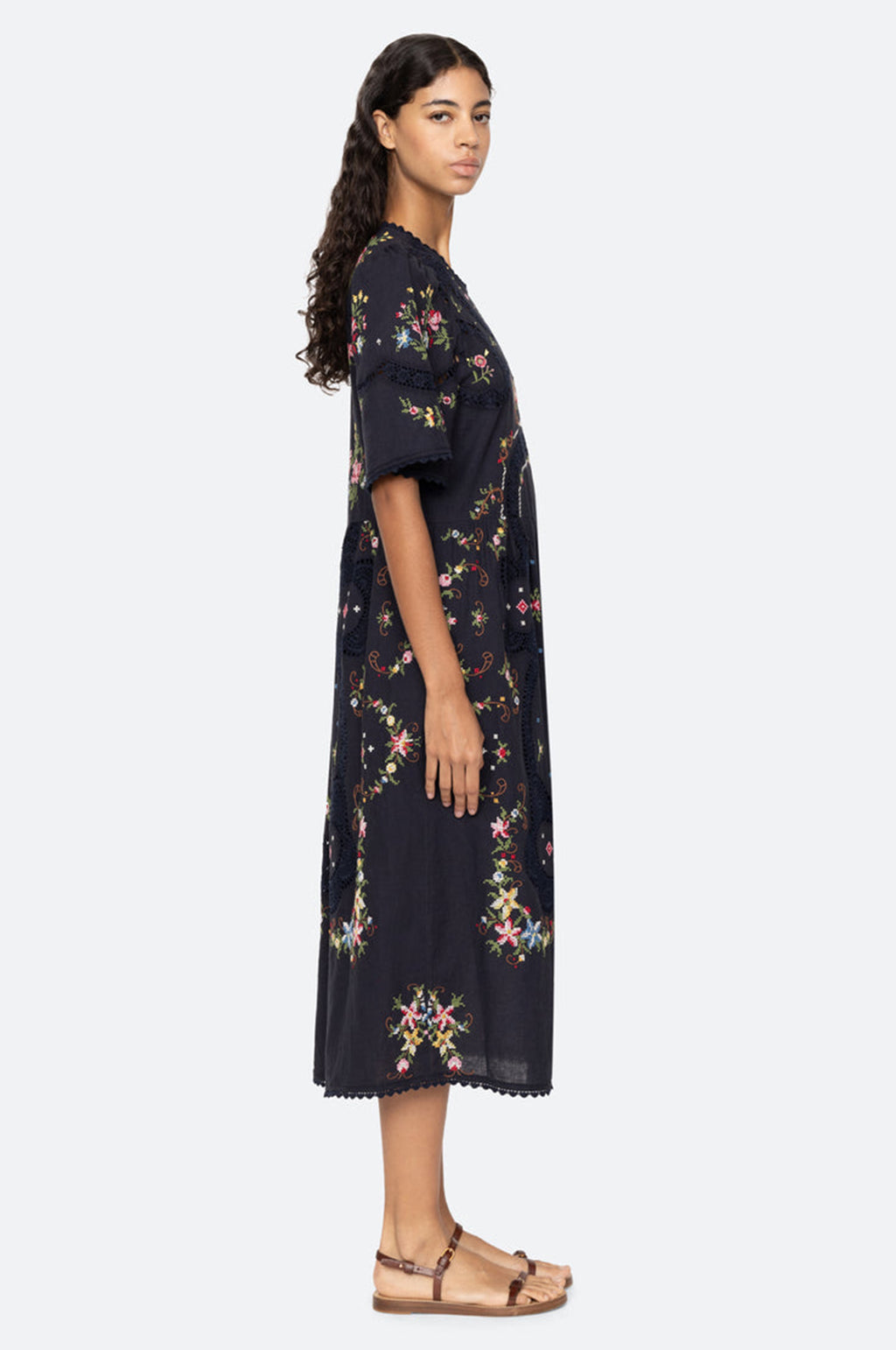 Edwina Embroidery S/Slv Dress Navy