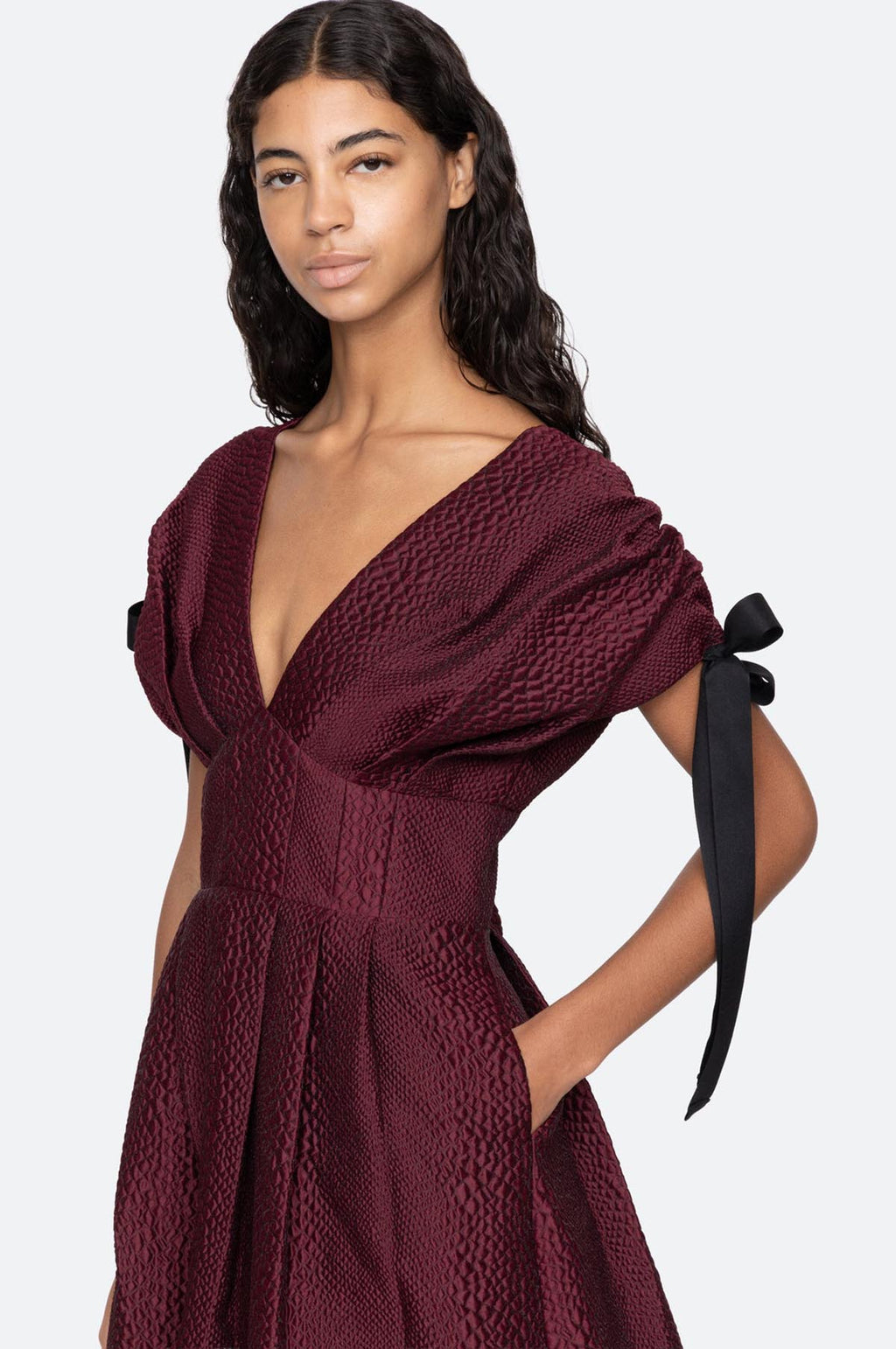 Fayetta Embossed Evening Midi Dress Burgundy