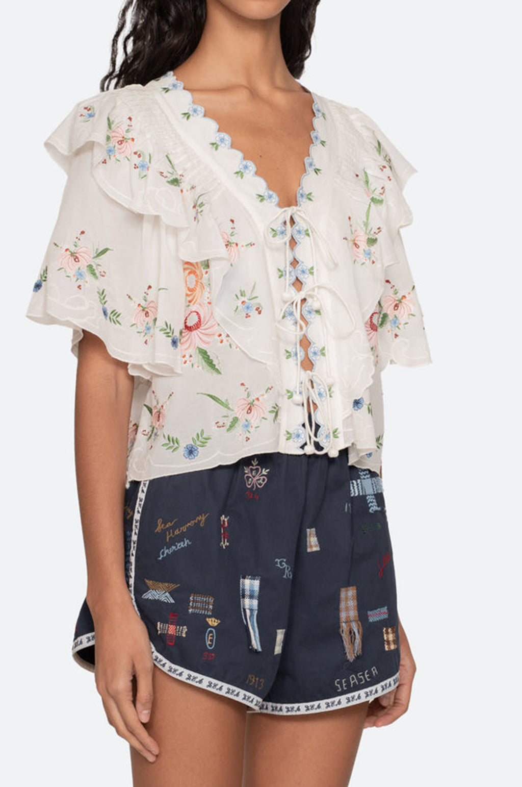 Serafina Embroidery S/Slv Top Cream