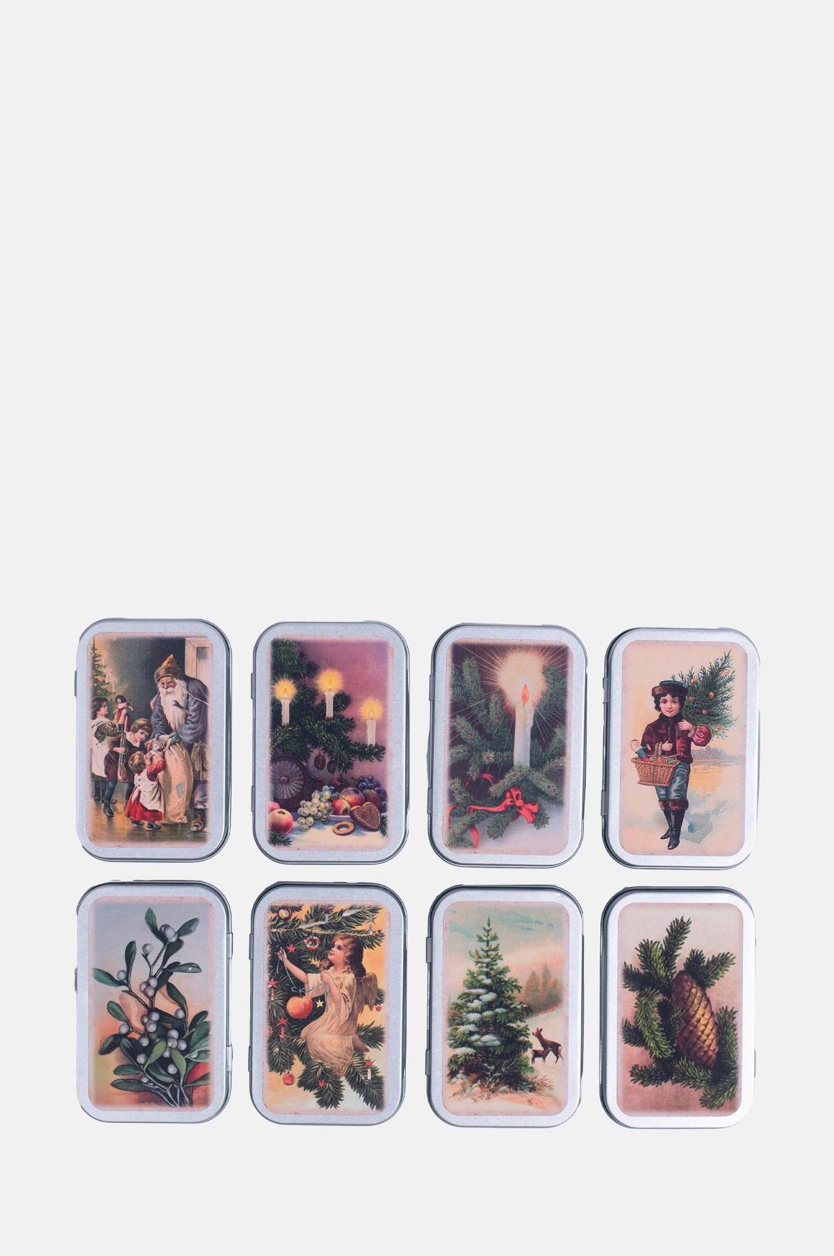 Skona Ting Christmas Scene Cream Toffee Pastille Tin Assorted.