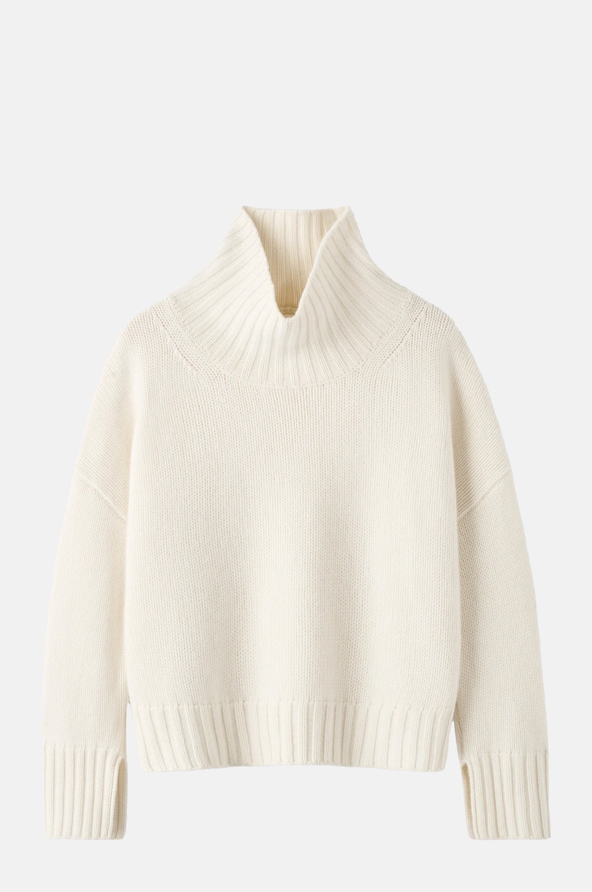 Soft Goat Girlfriend Turtleneck Feather White.
