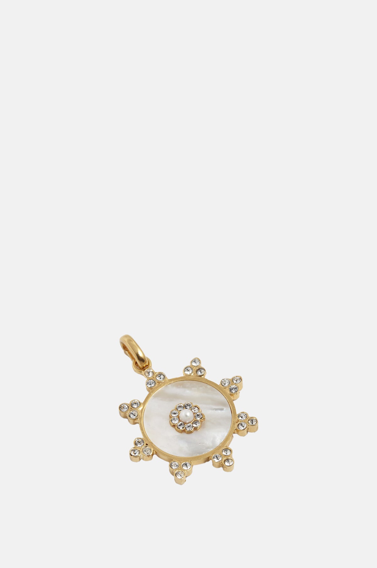 Soru Pearl Gardenia Charm.