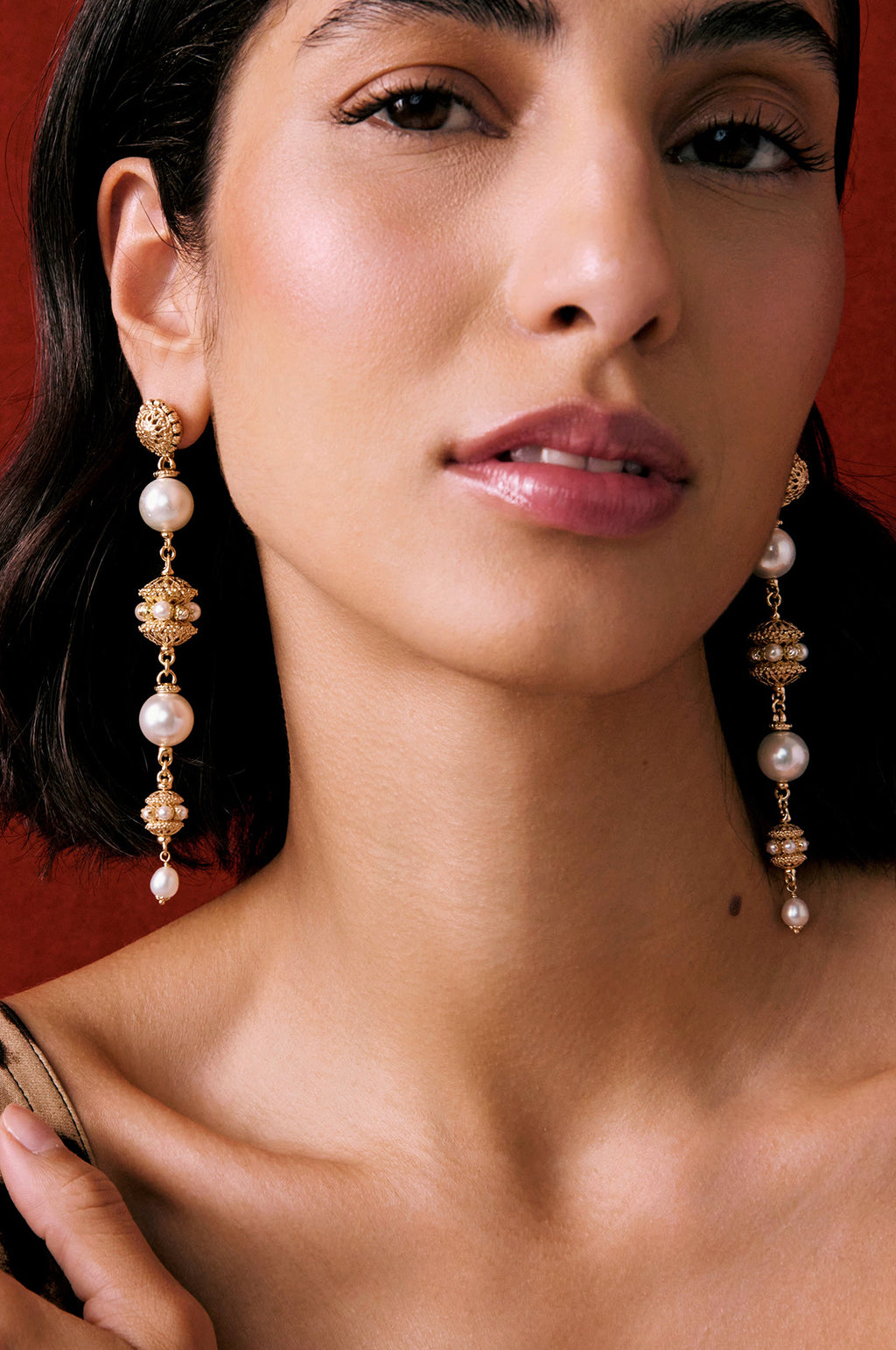 Vincenzina Linear Earrings