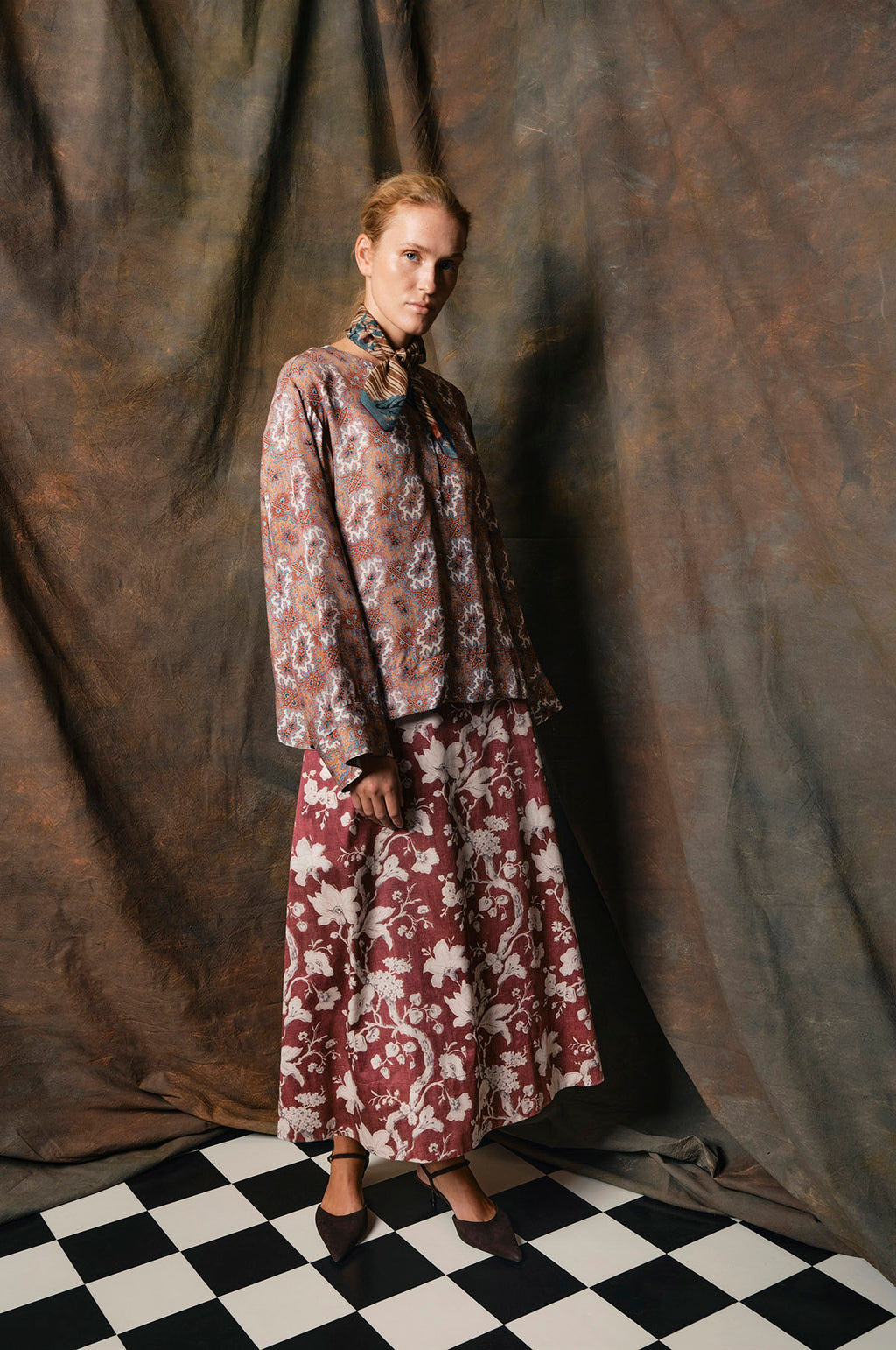 Light Delilah Scarf Brown