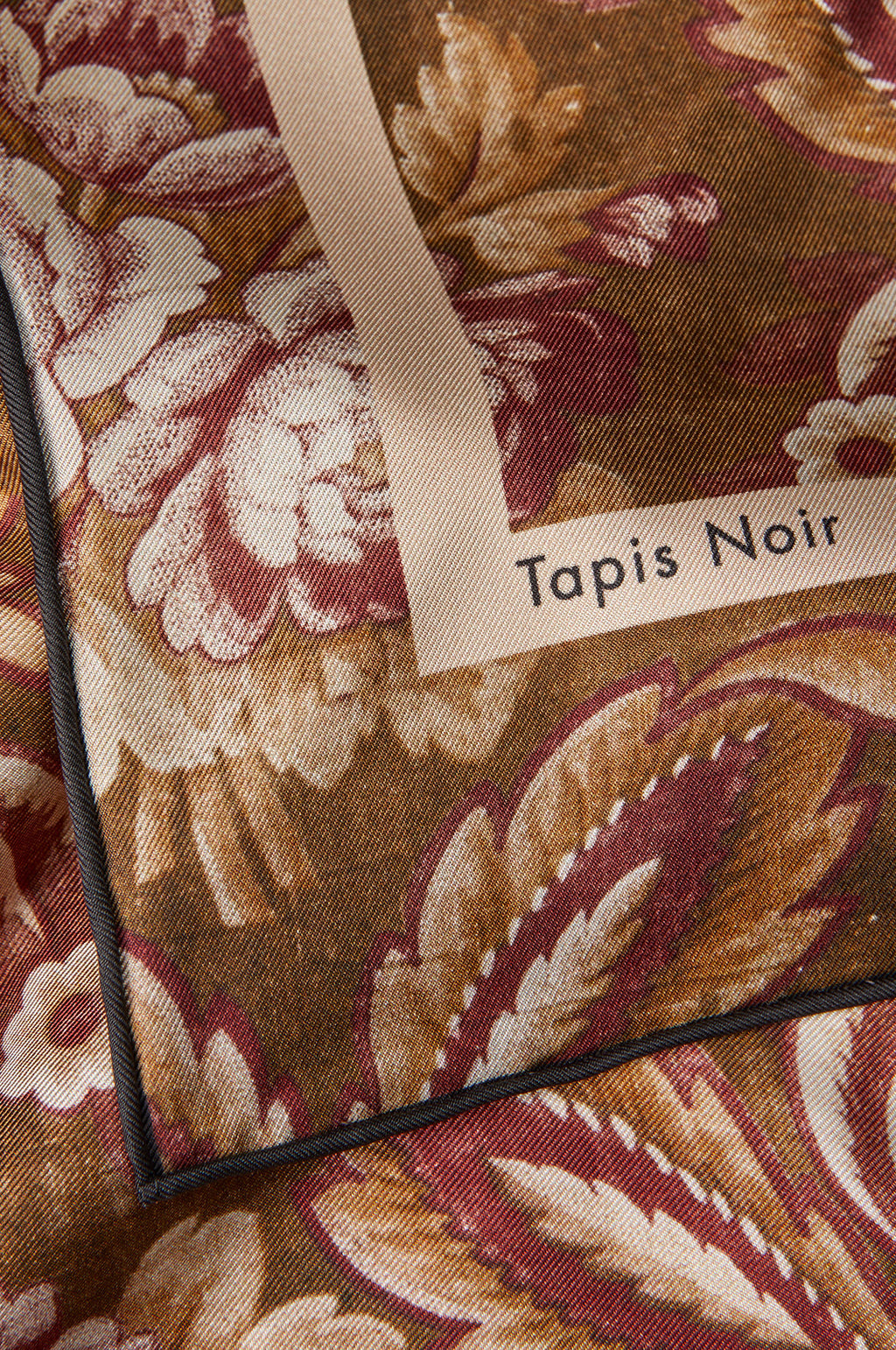 Small Classical Golden Bloom Scarf Beige