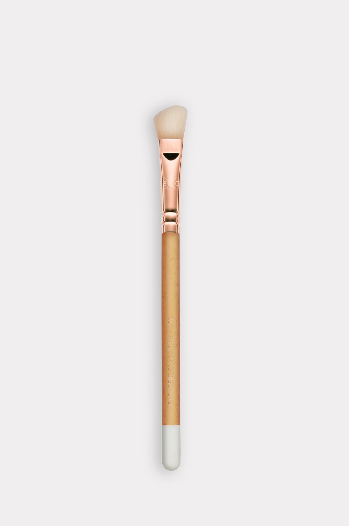 Bacha angled contour shader brush wooden handle and copper ferrule.
