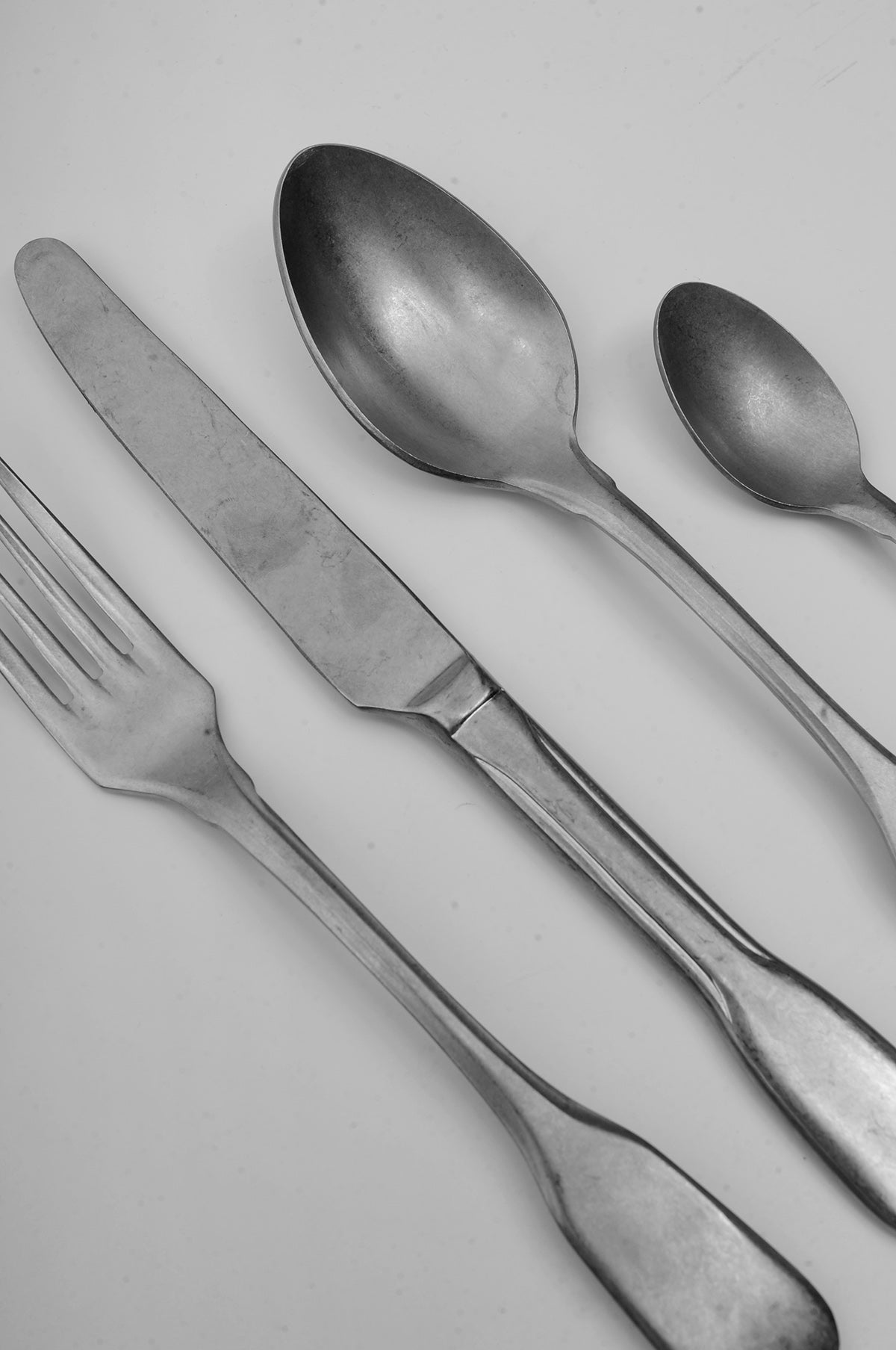 KnIndustrie Bricklane Cutlery 24 Pcs Table Set – The Hambledon