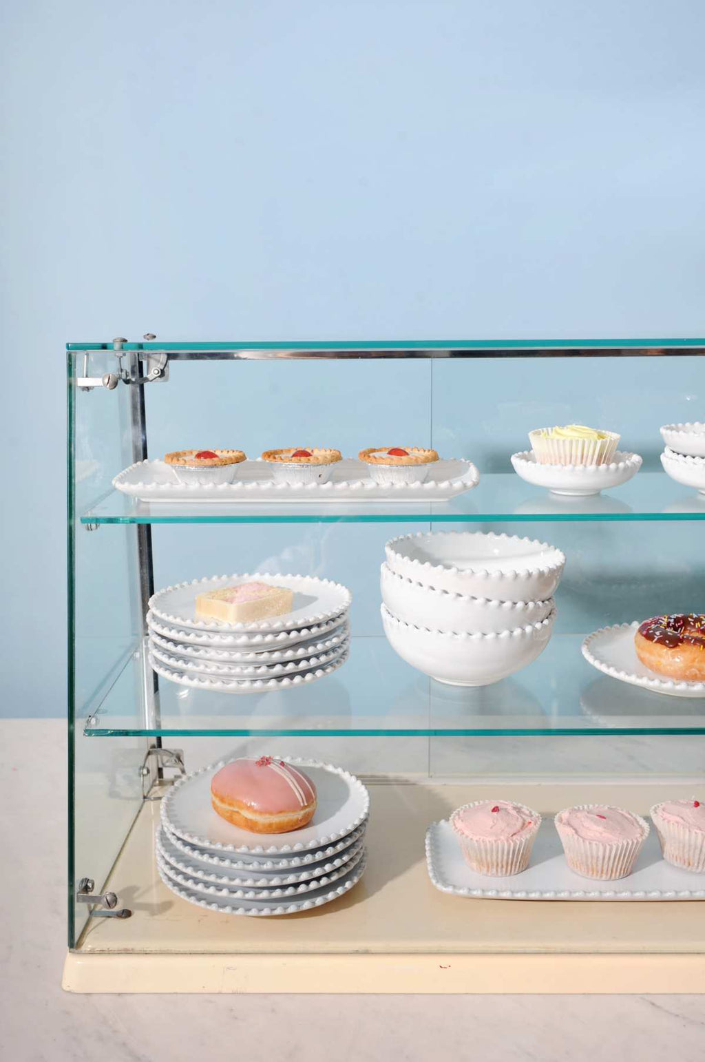 Pearl White Rectangular Tray