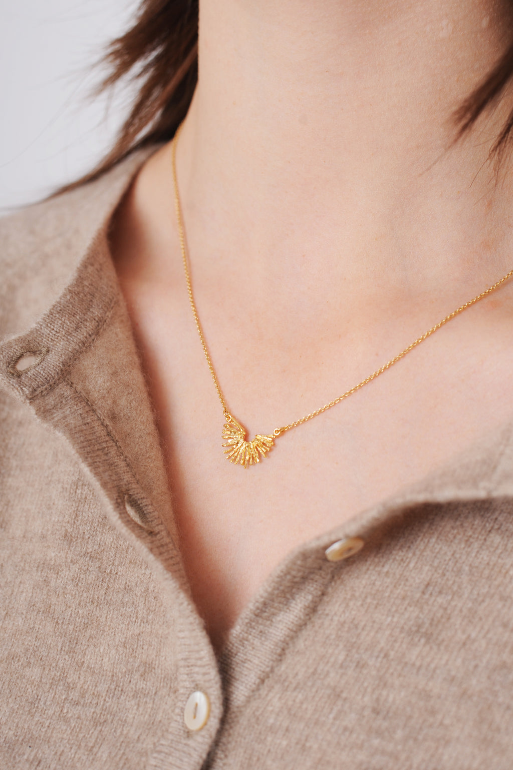Nest Structure Crescent Necklace Gold Plate