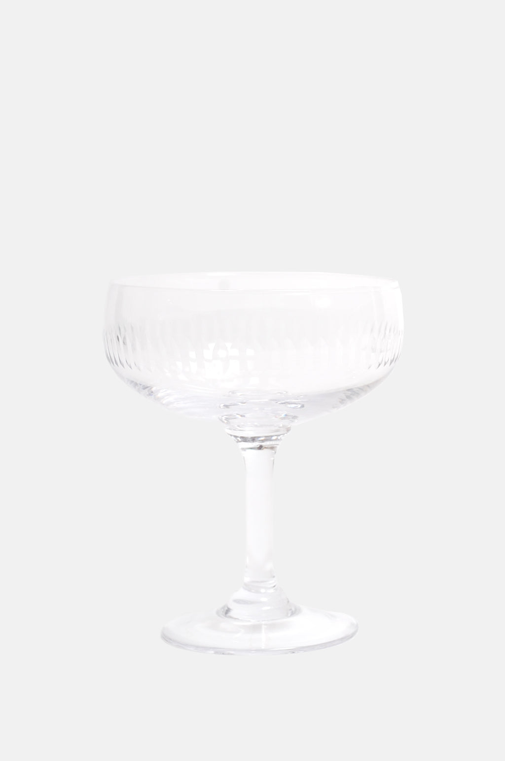 The Vintage List spears cocktail glasses set with engraved oval band.