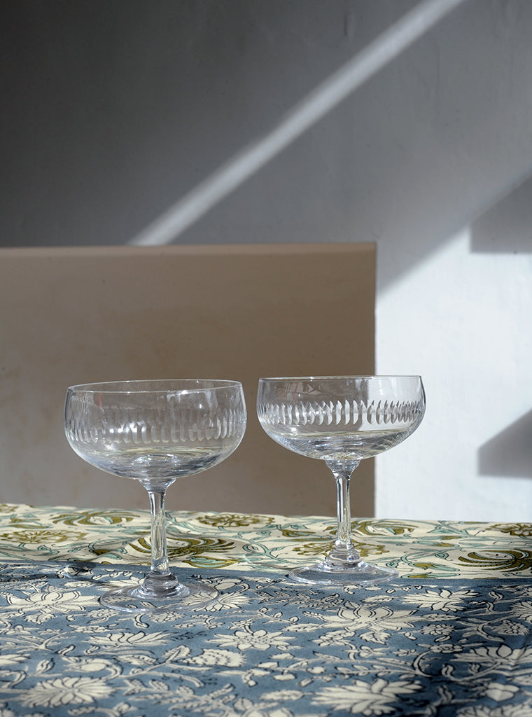 Crystal Martini Glasses with Spears Design, Set of 2