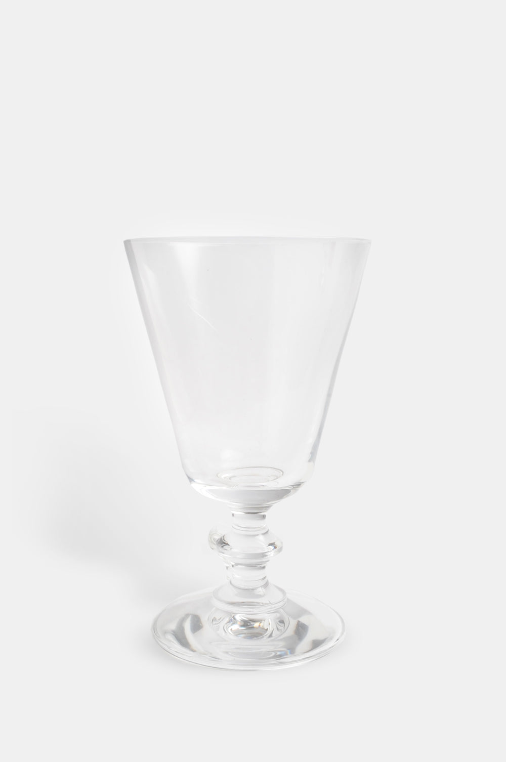 https://thehambledon.com/cdn/shop/products/ja8611-france-water-glass-5.jpg?v=1571714033