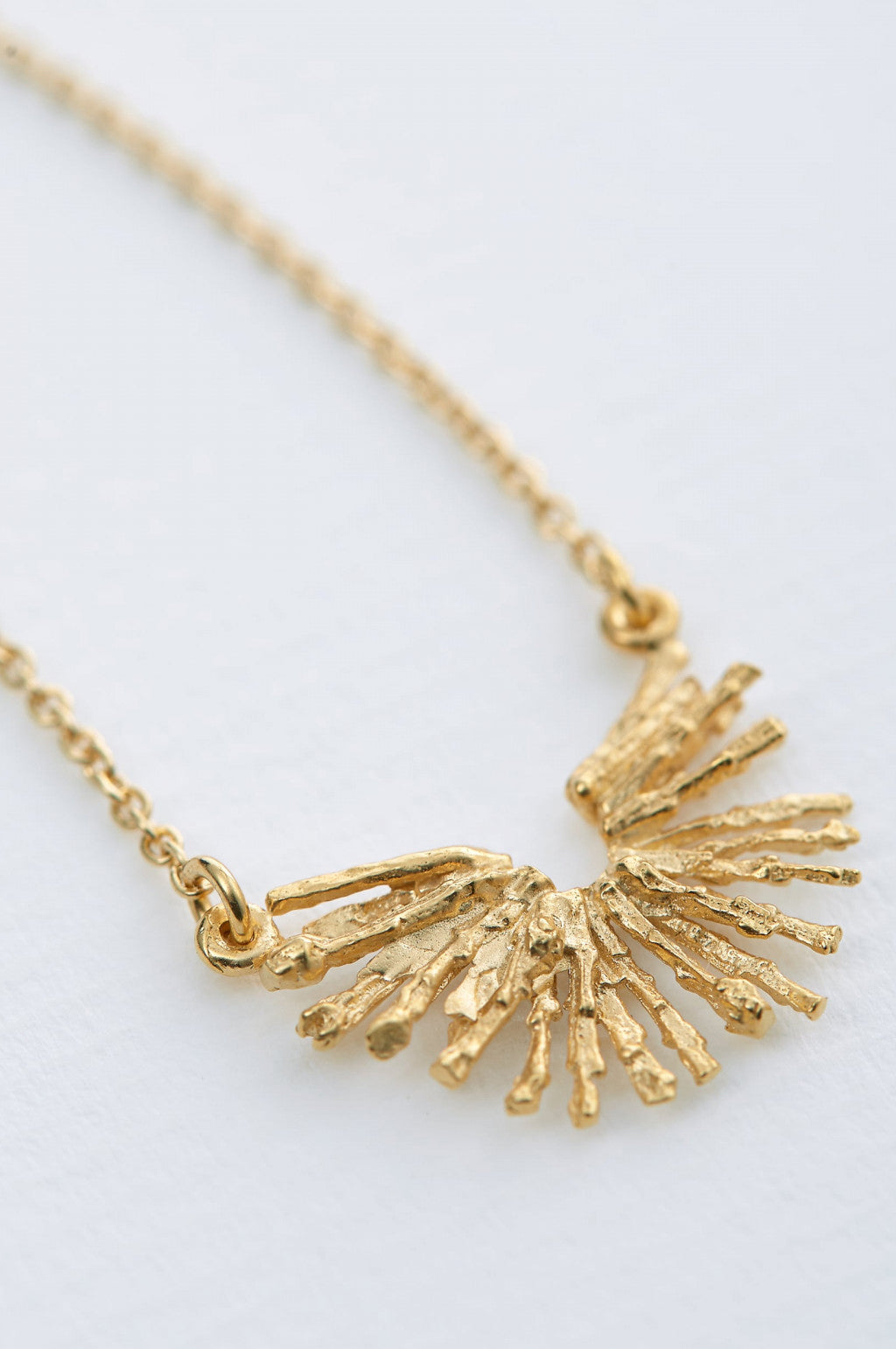 Nest Structure Crescent Necklace Gold Plate