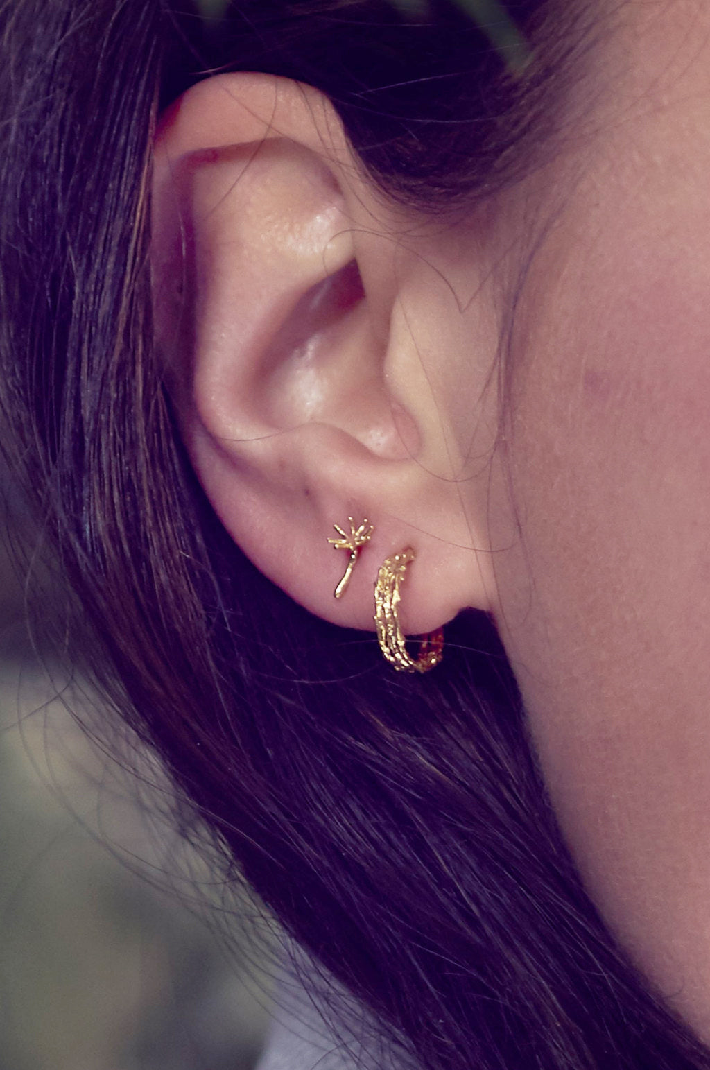 Nest Structure Mini Hoop Earrings Gold Plate